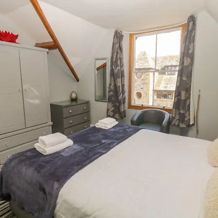 別荘 48 Oak Street